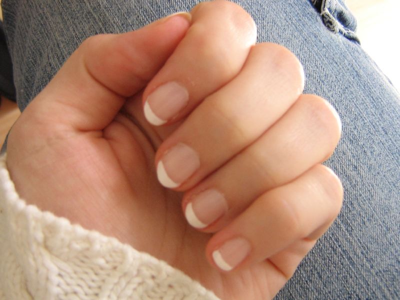 3 Top Tips for Beautifully Strong & Healthy Nails