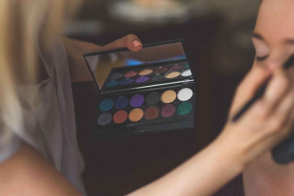 5 Makeup Mistakes You Need to Stop Making