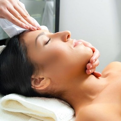 FACIAL COURSES AT BEST HAIR BEAUTY SCHOOL IN HERTFORDSHIRE ESSEX